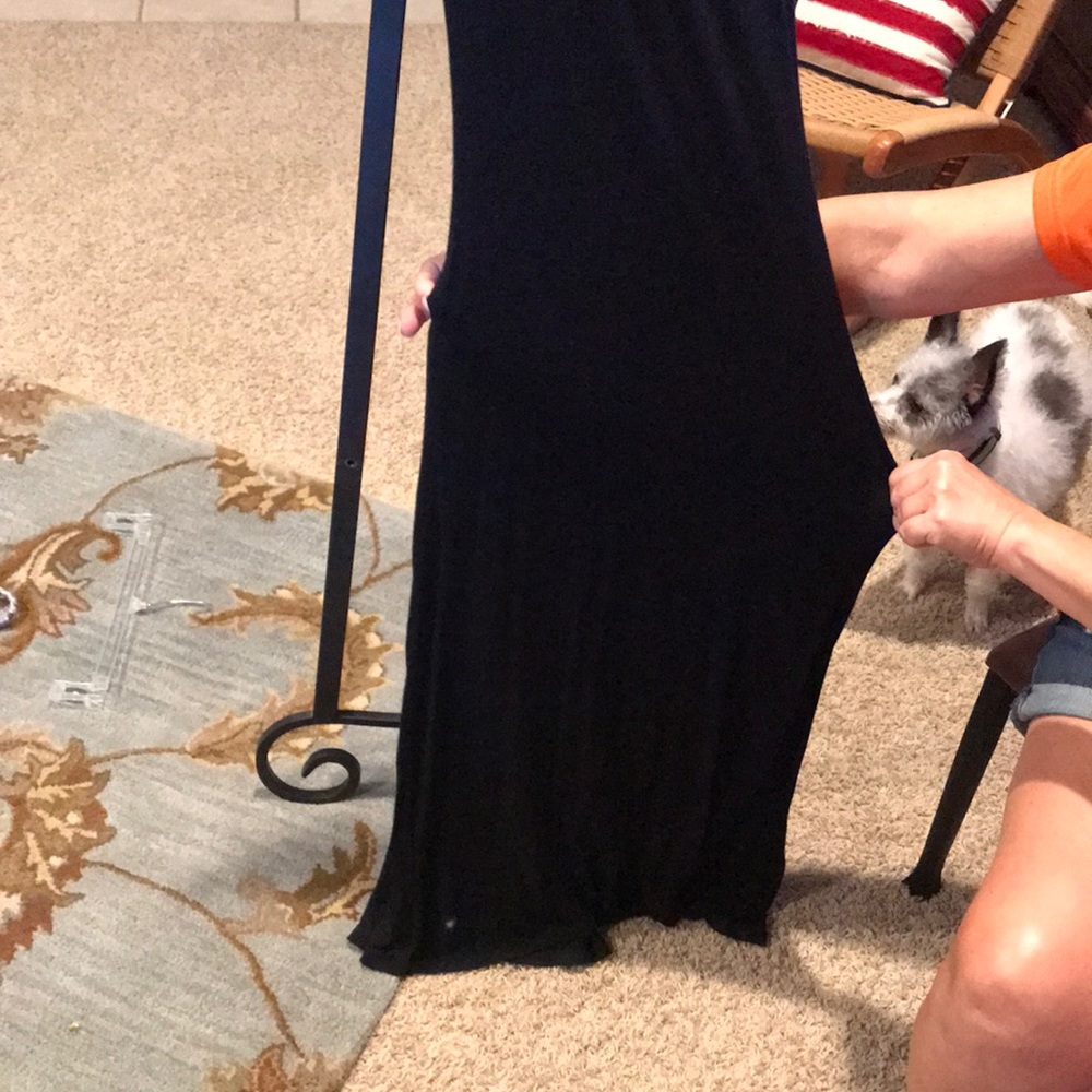 Dress - Picture 2 of 4